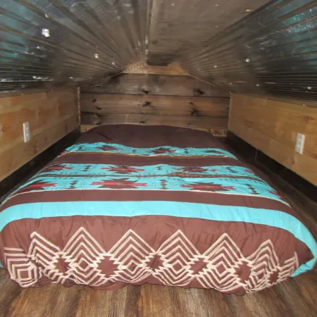 Tiny Home at Kentucky Lake's Lynnhurst Family Resort