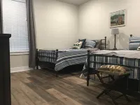 Harborview FIRST FLOOR Condo w/ resort amenities easy poolside access w/ views!