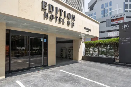 Ballantine Business Hotel