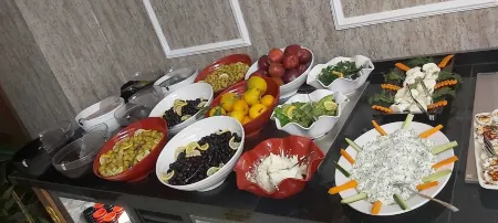 Van Life Hotel Отели в г. Эдремит