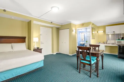 Cayman Suites Hotel Hotels in Fenwick Island