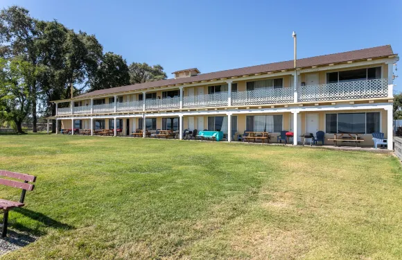 雲雀海岸度假村