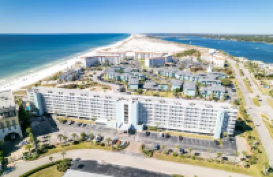 Seacrest 710 is 2 Br Top Floor Gulf Side Unit - Beautifully Decorated by RedAwning