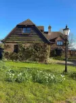 Cosy Rural Retreat Sleeps 3 & PetFriendly - Apartments