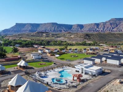 Zion Wildflower Resort, WorldHotels Backdrop