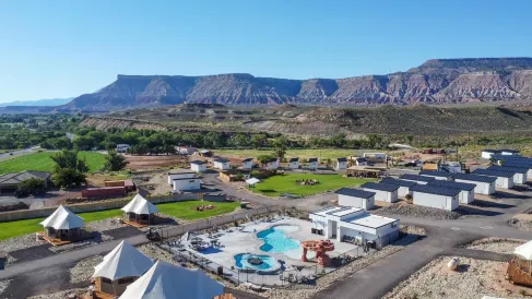Zion Wildflower Resort, WorldHotels Backdrop
