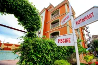 Benin Metropole Hotel Hotels near Tchoukoutou-drome