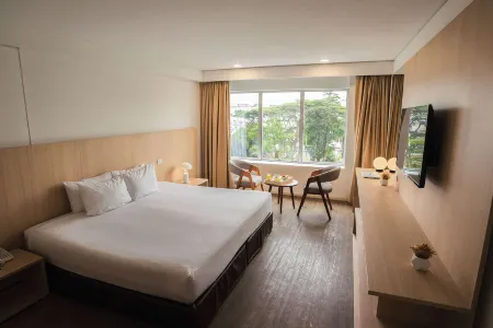 Dazzler by Wyndham Lima Miraflores