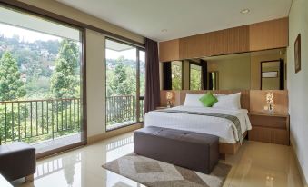 Tulip Hill View Villa 5 Bedrooms with a Private Swimming Pool