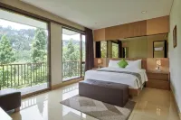 Tulip Hill View Villa 5 Bedrooms with a Private Swimming Pool فنادق في Cimenyan