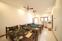 Le Pondy Home Stay