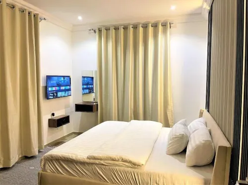 Imperio Apartments