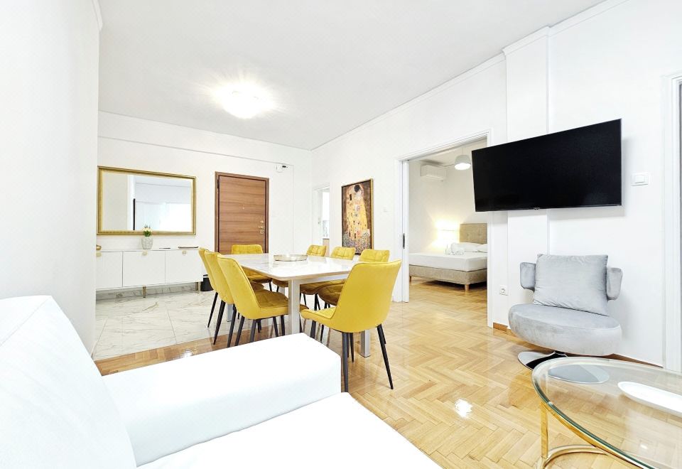 1. 아테네 벨베데레..