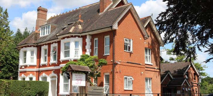 Anand Lodge Hotels in Tunbridge Wells