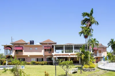 Silver Creek Resort Hotels near Runaway Bay