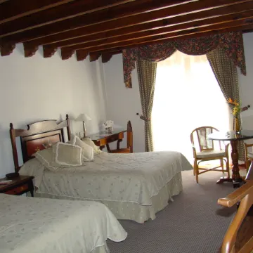 Mansion del Cupatitzio