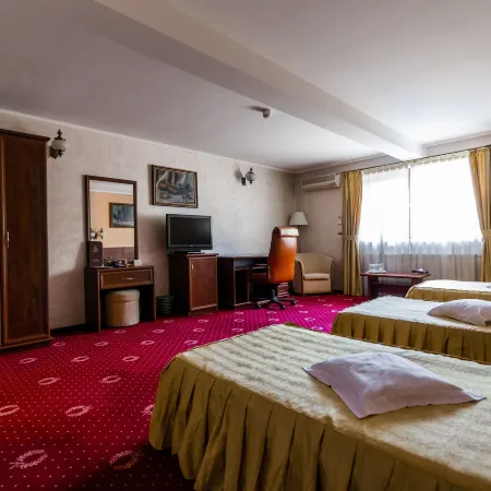 Hotel Golden House