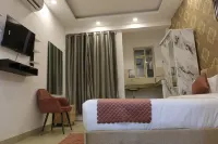 The Sandalwood by la Carnation I Faridabad-Gurgaon Road