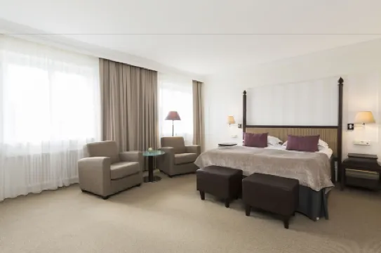 Elite Park Avenue Hotel