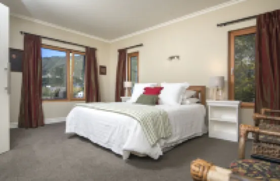 Wilkes Way Villa Hotels in 