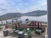 Wyndham Garden Lake Guntersville - Family