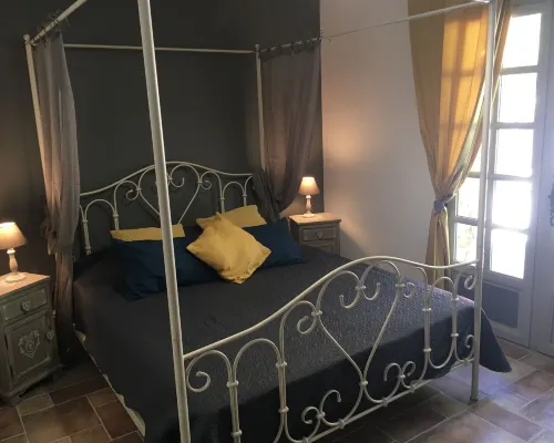 Le Mas de la Pinède Hotels in Bollene