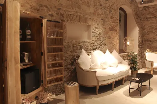 Hotel Palau Macelli - Homestays