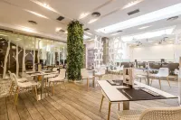 Num Hotel - Bữa sáng
