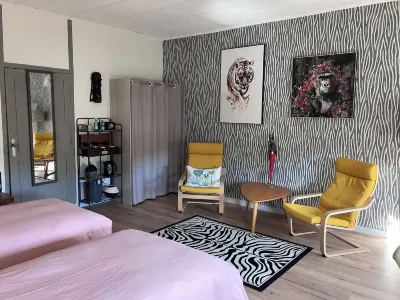 Le Numéro 15 Hotels in Coutras