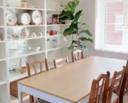 Impeccable 2 Bedroom House in Bicester