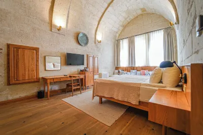 SEDİRLİ Konak Hotel