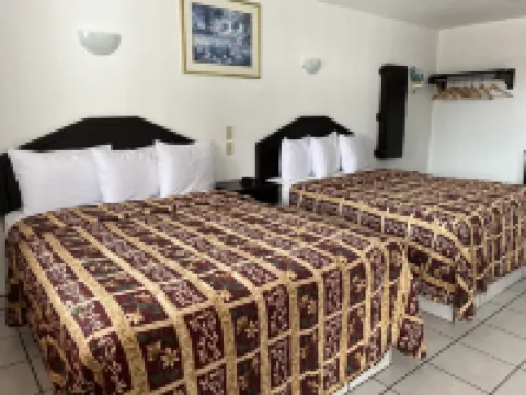 拉昆塔波尼塔飯店