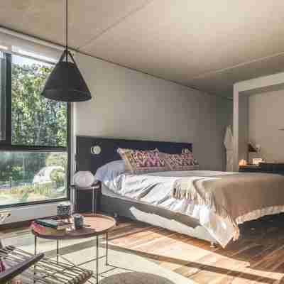 Be House Suites & Spa Rooms