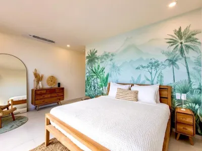 The Hills Residence Hotels near Princess Juliana International Airport