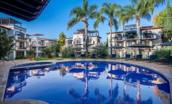 Gated Community Home, Parking, Pool, Tennis Court