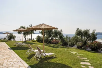 Cape Blue Suites