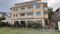 Hotel Saga