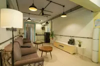 Locomo Express - Stay Work Eat