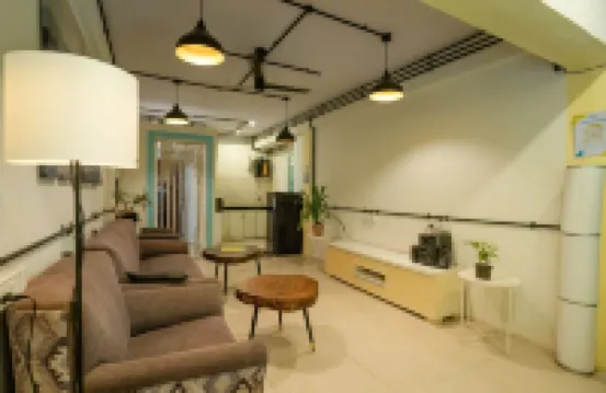 Locomo Express - Stay Work Eat