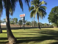 Hillview Motel Charters Towers Qld فنادق في تشارترز تاورز