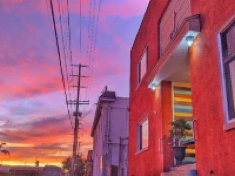 Anchor Pointe Inn Hotels in Wilmington