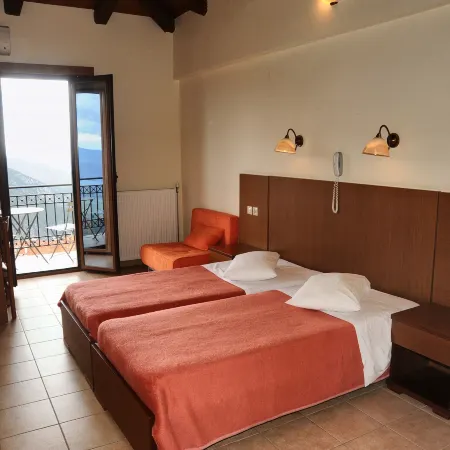 Castri Hotel