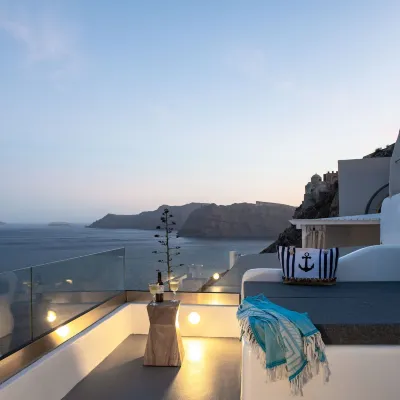 Virginia's Cave Villas Hotels near Ammoudi Bay