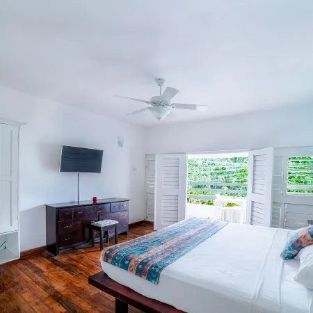 Negril Beach Club