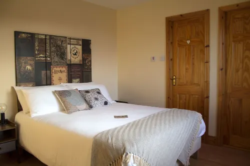 Madra Rua Organic Accommodation