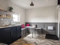 Goodstay Lodges by Urban Space