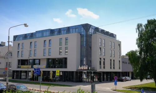 Business Hotel Astrum Laus