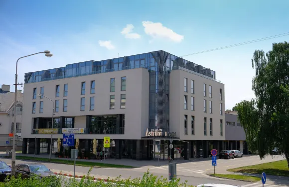 亞斯頓勞斯商務式酒店