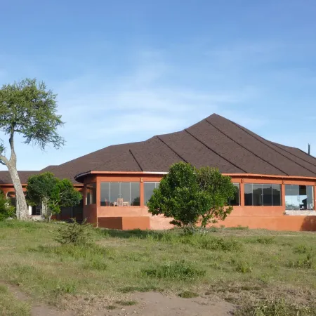 Simba & Oryx Nature Camp