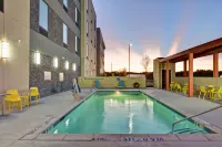 Home2 Suites by Hilton McKinney - Pools